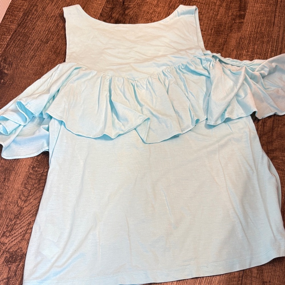 Lilly Pulitzer Light Blue Aqua Off-Shoulder Blouse Ruffle Cold Shoulder Modal - Picture 5 of 5